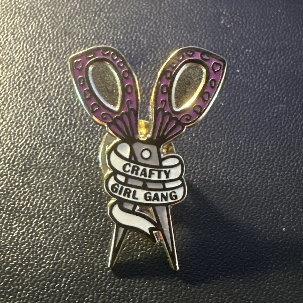 CRAFTING GIRL GANG Enamel scissors Lapel Pin